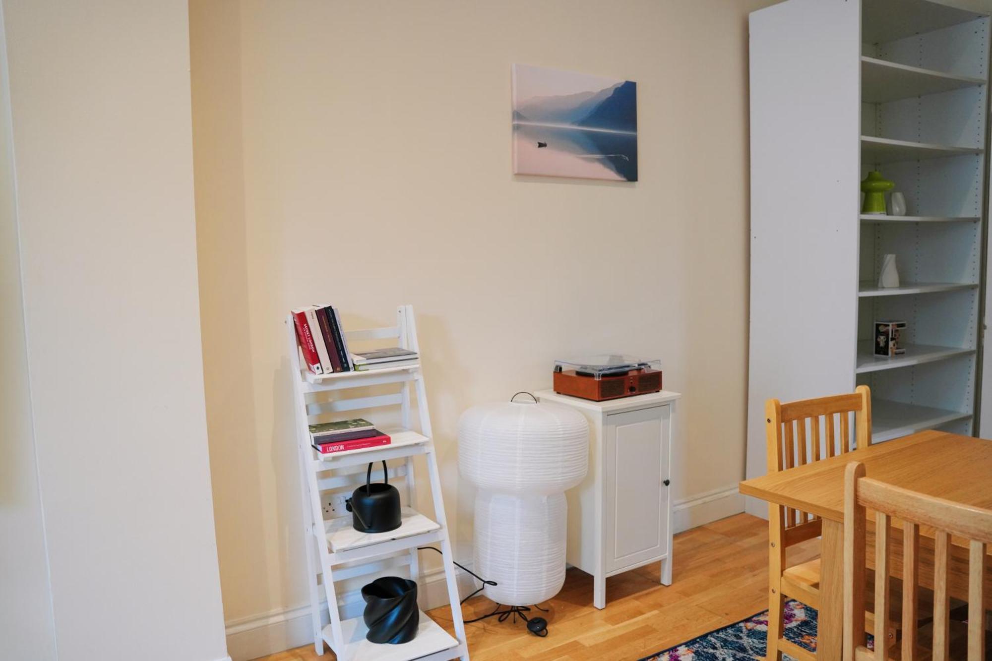 The Chic Townhouse In Kings Cross!!! 3 Floors Apartment London Exterior photo