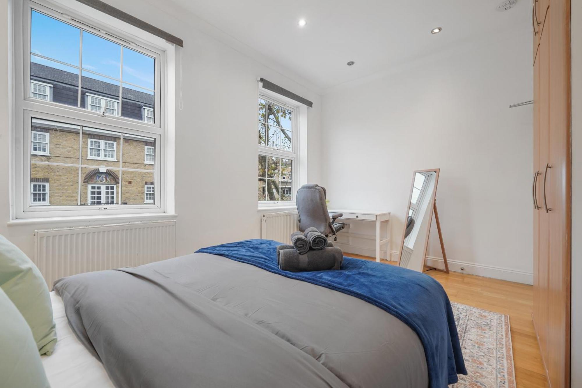 The Chic Townhouse In Kings Cross!!! 3 Floors Apartment London Exterior photo