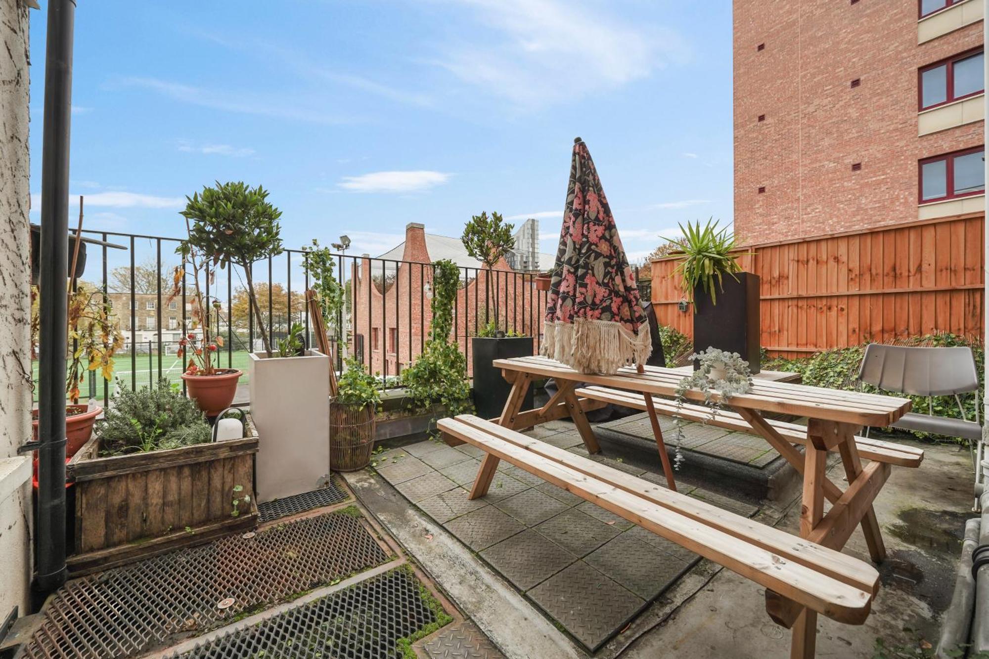 The Chic Townhouse In Kings Cross!!! 3 Floors Apartment London Exterior photo